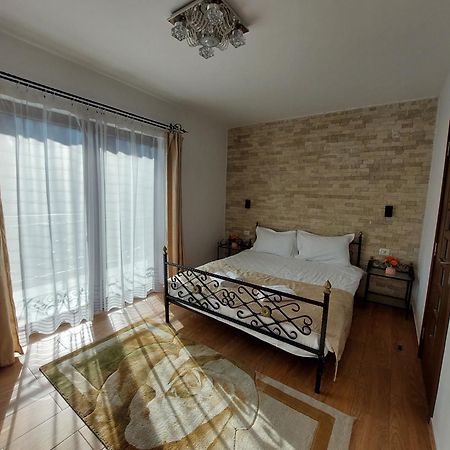 Fulg De Nea Hotel Синая Екстериор снимка
