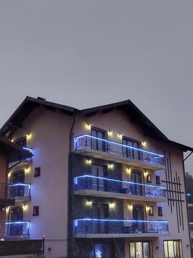 Fulg De Nea Hotel Синая Екстериор снимка