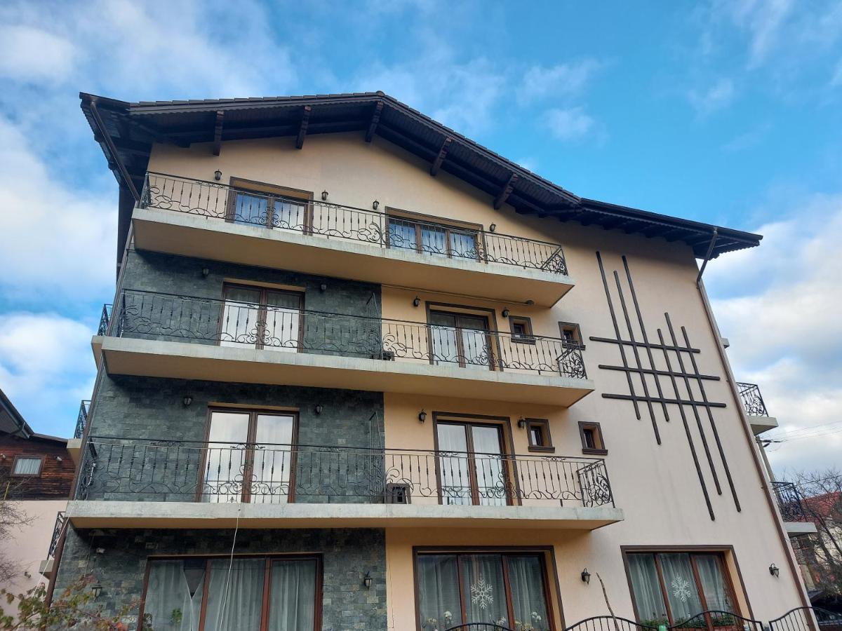 Fulg De Nea Hotel Синая Екстериор снимка