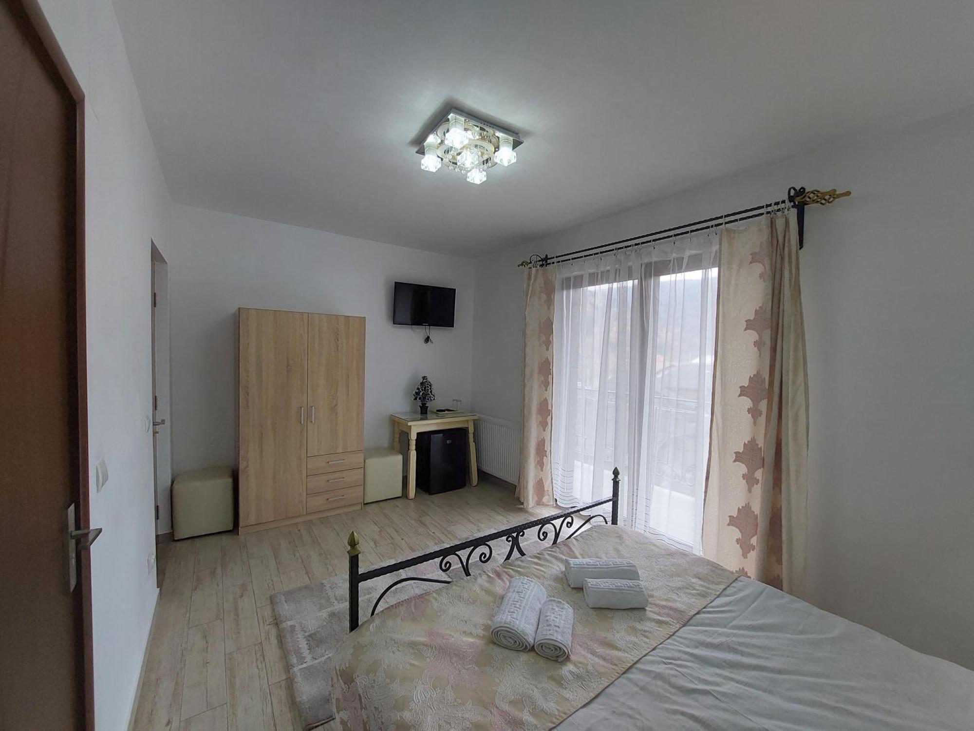 Fulg De Nea Hotel Синая Екстериор снимка