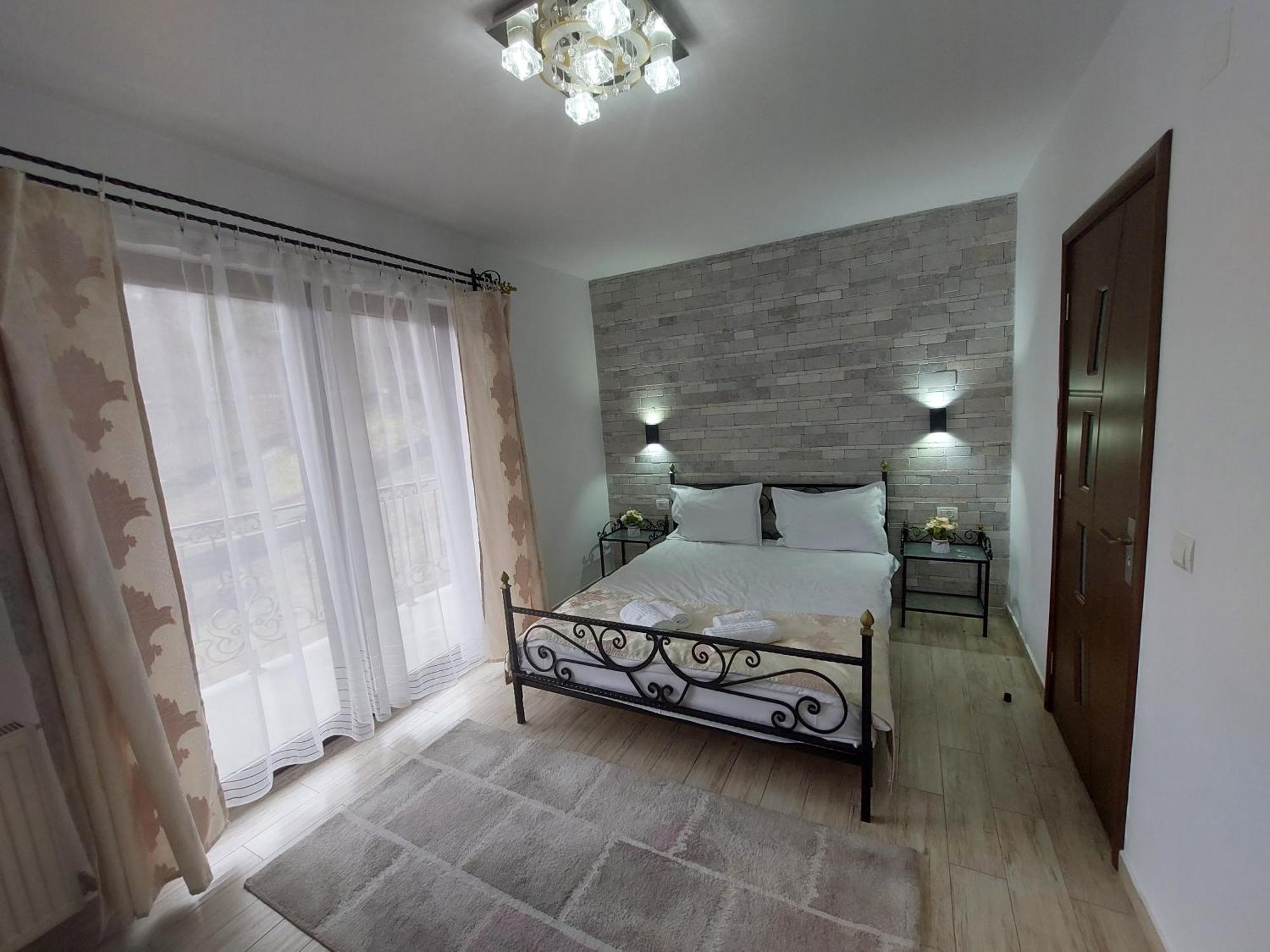Fulg De Nea Hotel Синая Екстериор снимка