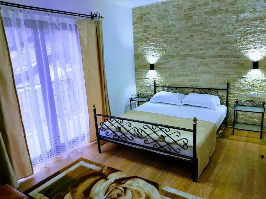 Fulg De Nea Hotel Синая Екстериор снимка