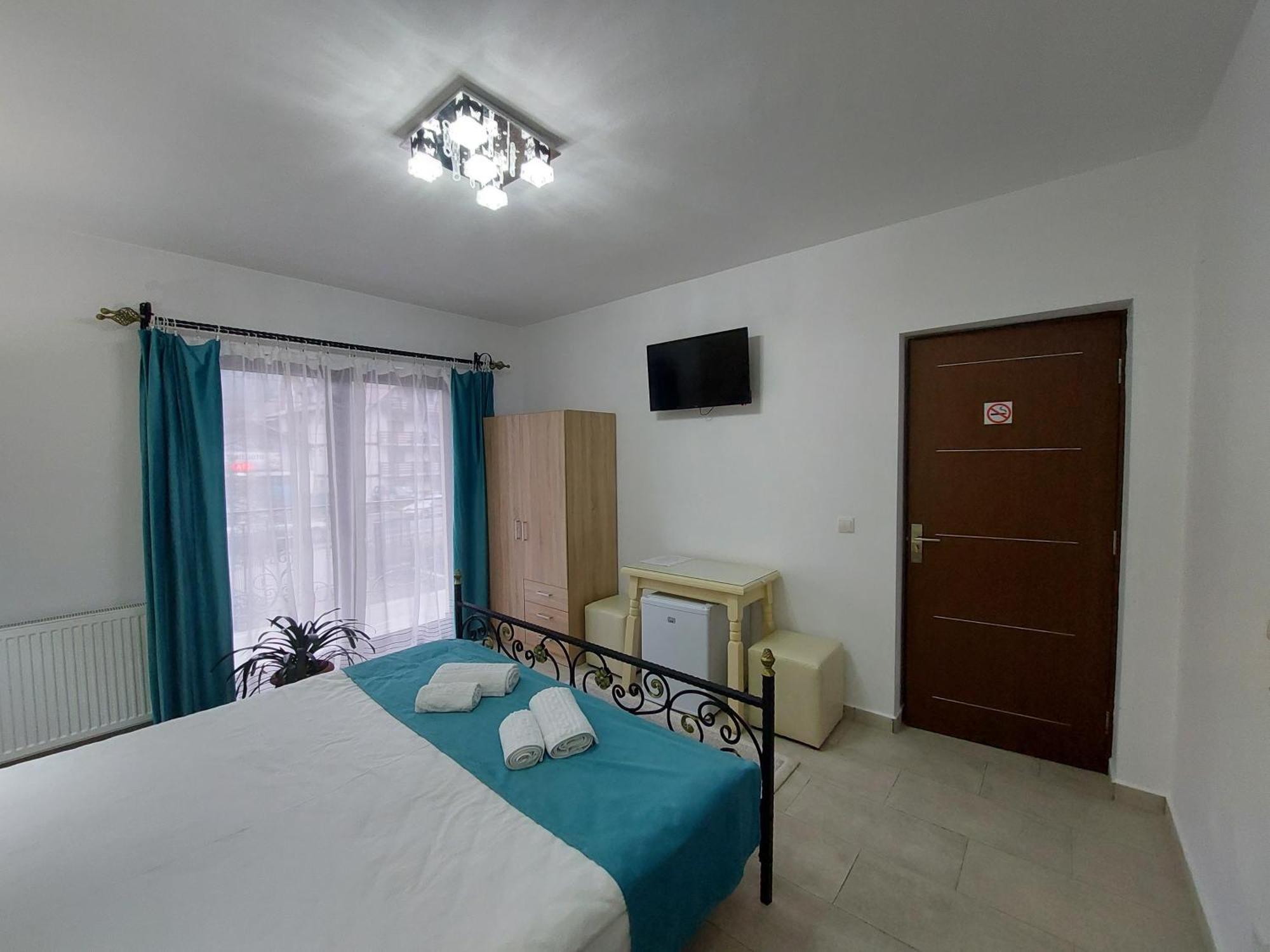 Fulg De Nea Hotel Синая Екстериор снимка