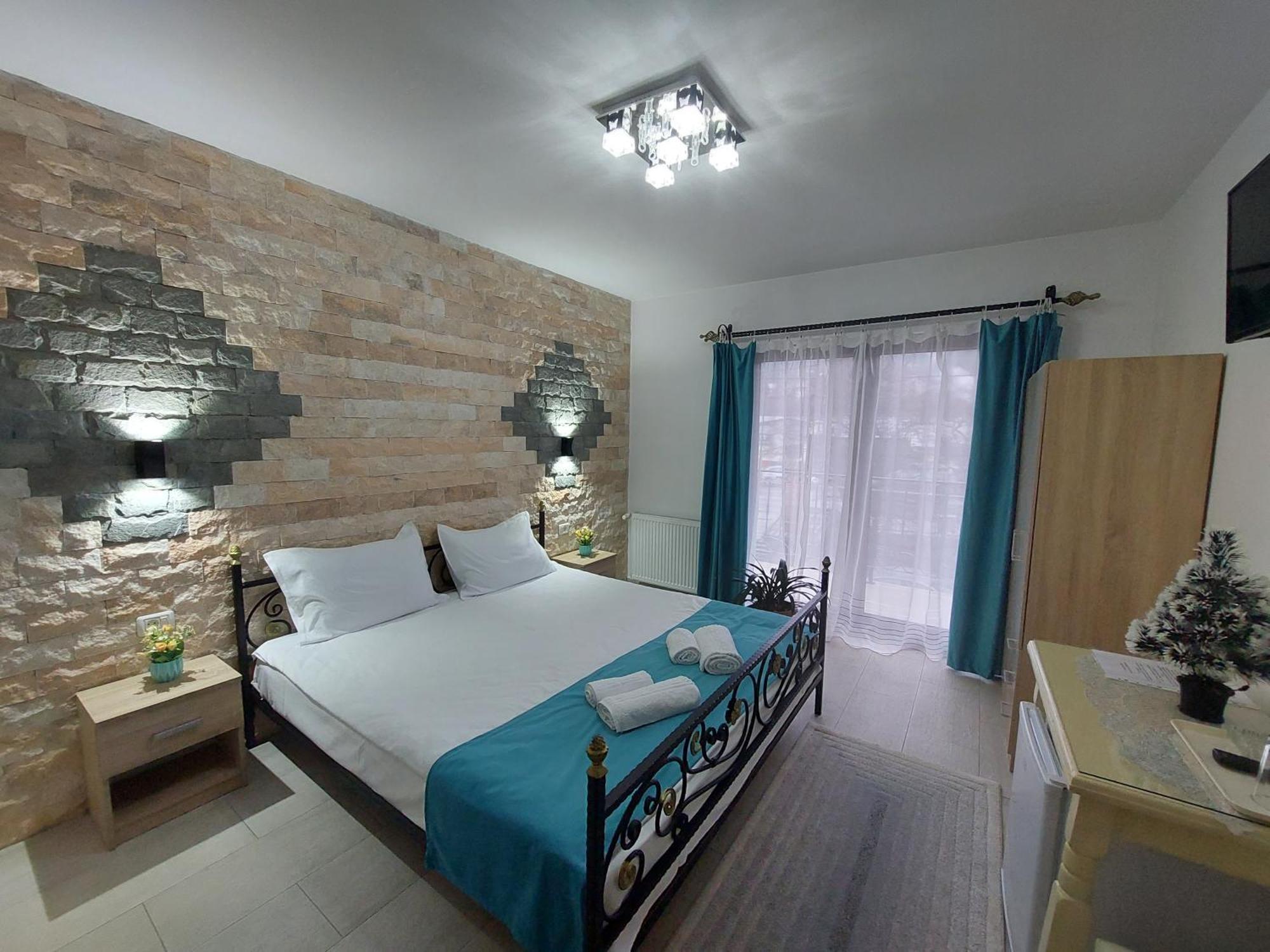 Fulg De Nea Hotel Синая Екстериор снимка